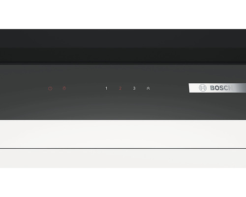 Bedienfeld einer Dunstabzugshaube mit Tasten und Bosch Logo