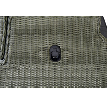 Detailansicht eines Möbelstücks mit Geflechtstruktur und einem Griff zur Öffnung