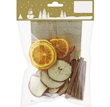 Emballage de pot-pourri de tranches de pommes, tranches d''oranges et bâtons de cannelle