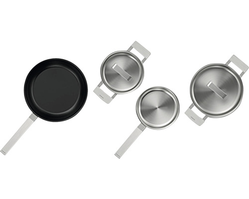 Vue de dessus d''un set de casseroles comprenant une poêle à frire et des casseroles en acier inoxydable avec couvercle