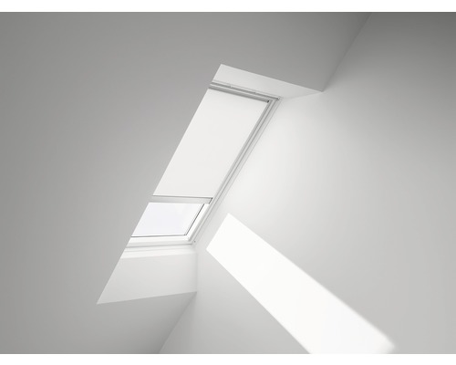 Store tamisant VELUX blanc uni fonctionnement solaire cadre aluminium RSL PK06 1028S