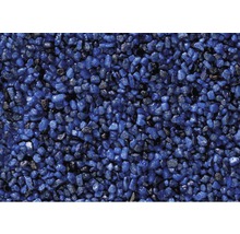 Gros plan de graviers décoratifs bleus et noirs