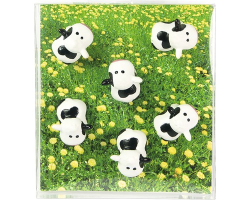 Décoration avec six motifs de vaches dans un pré
