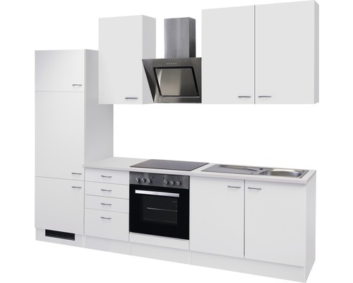 Cuisine intégrée blanche complète avec armoires, évier, cuisinière et hotte aspirante