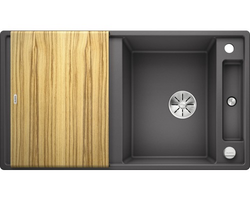 Spüle mit Schneidebrett aus Holz