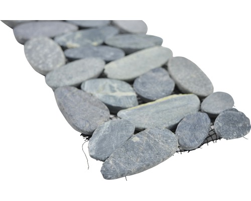 Mosaikfliese aus Kieselsteinen