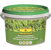 Langzeit Rasendünger von FloraSelf im Eimer