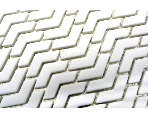 Gros plan de carreaux de mosaïque d''angle blancs