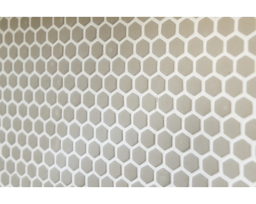 Gros plan de carreaux hexagonaux sur un mur