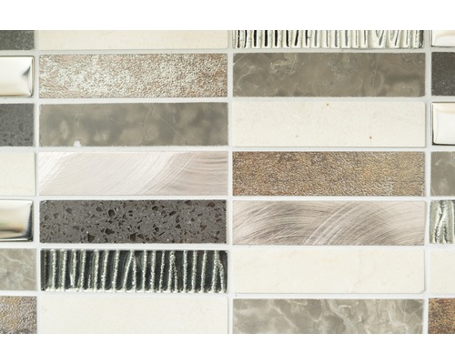 Mosaïque avec différentes surfaces et matériaux