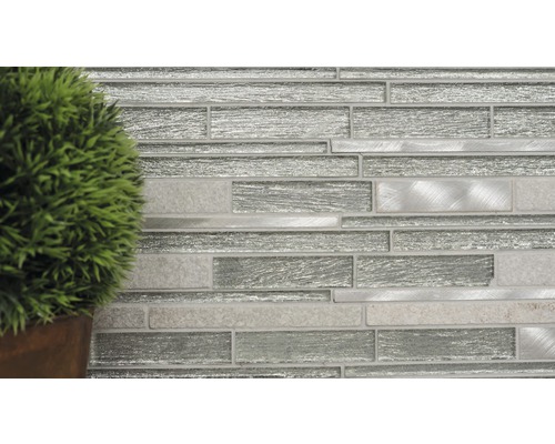 Mosaïque en verre et métal