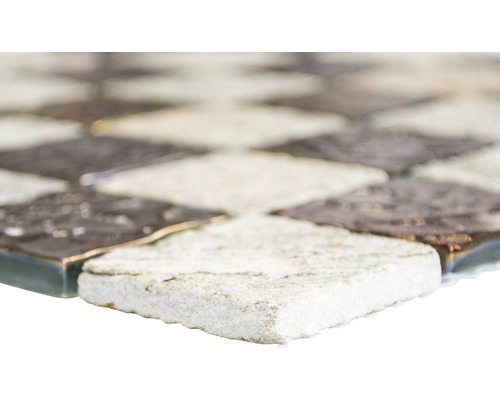 Mosaïque avec motif carré en gros plan
