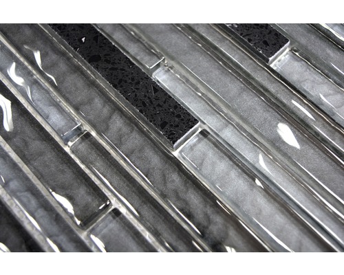 Mosaïque en verre et en pierre