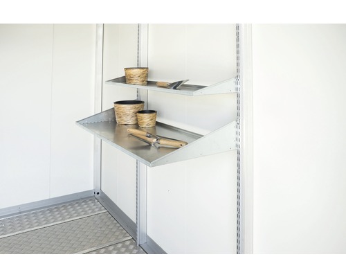 Système d''étagères avec deux tablettes, pots de fleurs et outils de jardin