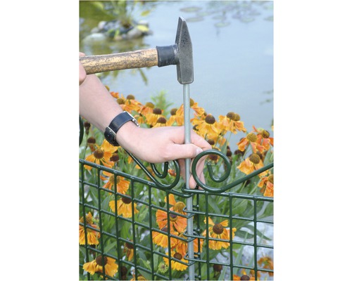 Bodenanker Rabattenzaun 65 cm, verzinkt Bodenanker Rabattenzaun 65 cm, verzinkt