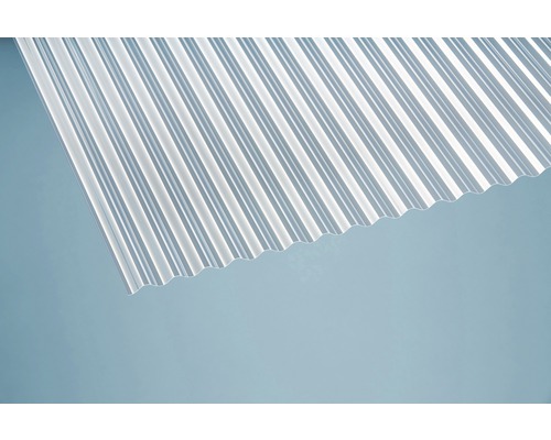 Plaque ondulée en matériau transparent