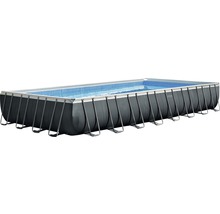Rechteckiger Pool mit Metallrahmen und Wasseroberfläche