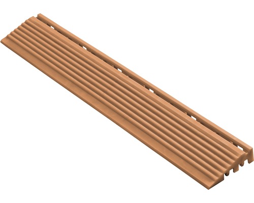 Lame de terrasse en bois avec surface rainurée