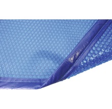 Couverture de piscine avec structure à bulles
