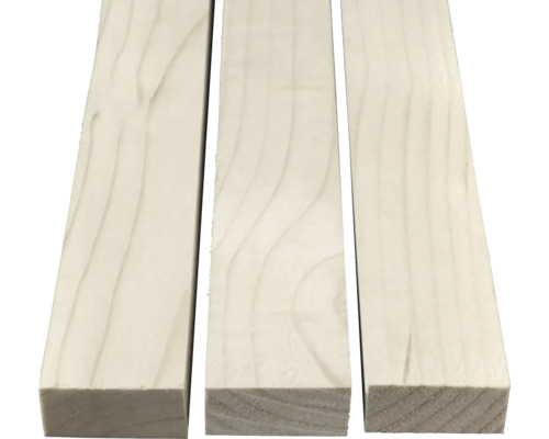 Drei Latten aus Holz