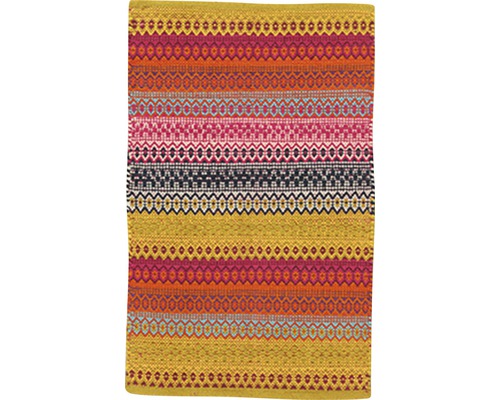 Gemusterter Teppich mit ethnischem Design
