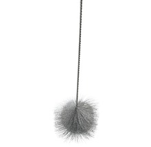 Brosse avec manche en fil de fer