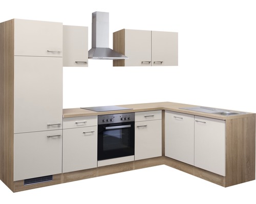 Cuisine complète avec armoires, évier, cuisinière et hotte aspirante