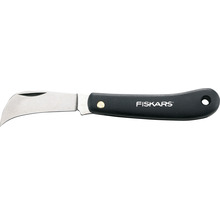 Fiskars Gärtnermesser mit gebogener Klinge und schwarzem Griff