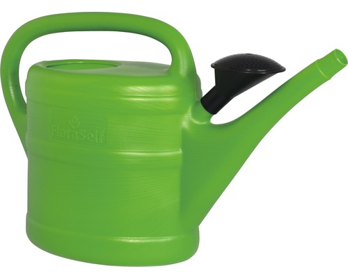Gießkanne aus Kunststoff mit Brausekopf