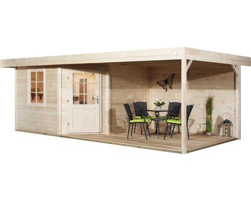 Holzgartenhaus mit überdachter Terrasse, Tisch und Stühlen