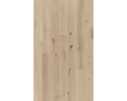 Planches de parquet en chêne clair pour l''intérieur.