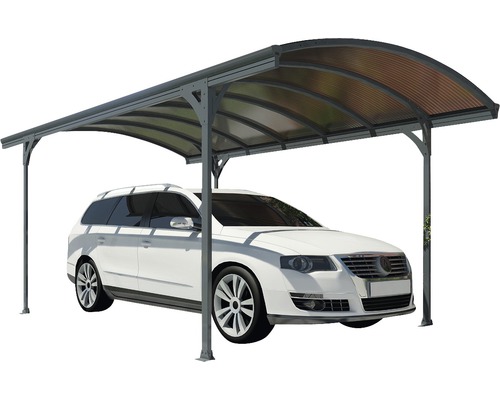 Voiture sous un carport