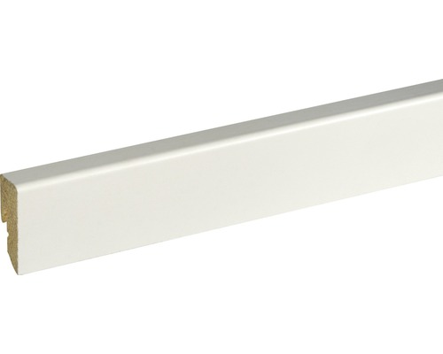 Plinthe SU047L blanc plaxé 16 x 40 x 2 500 mm