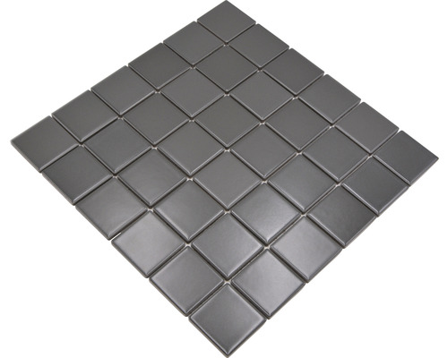 Mosaïque en céramique, disposée en carré