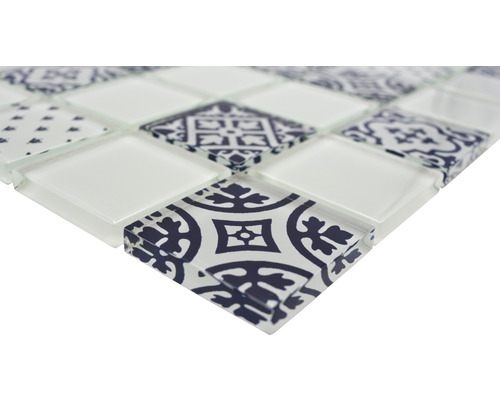 Mosaïque en verre avec motif