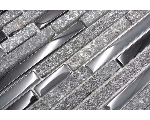 Mosaïque en pierre et métal