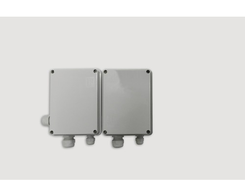 Zwei Abzweigdosen aus Kunststoff