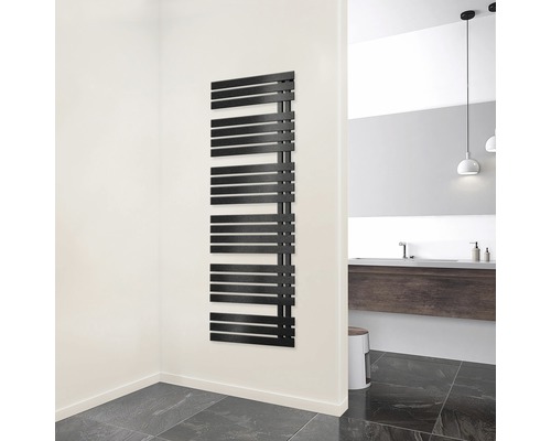 Radiateur design BREDA 1690X500 mm anthracite raccordement en bas à droite Radiateur de salle de bain noir avec barres chauffantes horizontales sur un mur