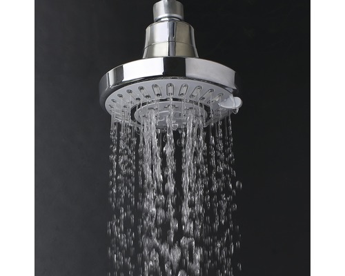 Duschkopf mit Wasserstrahl