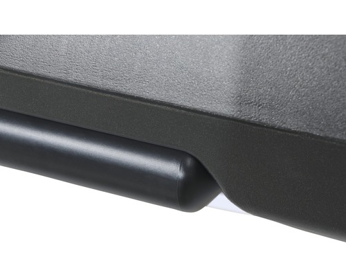 Vue détaillée d''un produit en plastique noir avec une barre arrondie