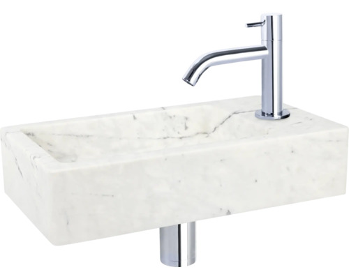 Waschbecken aus Marmor mit Armatur