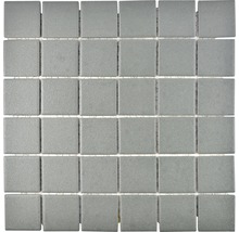 Mosaïque en céramique avec pierres carrées