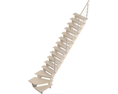 Holztreppe mit Geländer