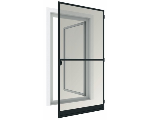 Moustiquaire de porte devant une porte-fenêtre ouverte