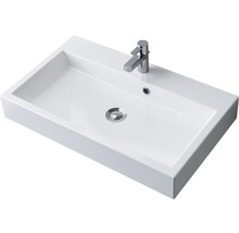 Keramikwaschbecken mit Armatur