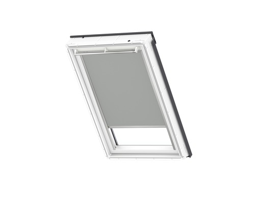 Fenêtre de toit avec store pour protection solaire