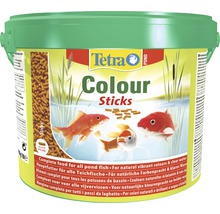 Tetra Pond Colour Sticks dans un seau pour poissons de bassin