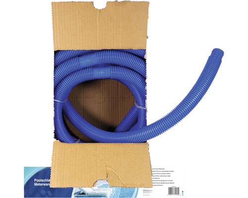 Tuyau de piscine bleu dans une boîte en carton