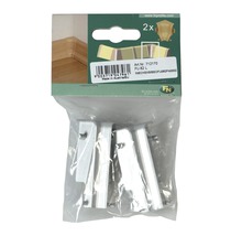 Verpackung mit zwei Eckverbindern für Fussleisten