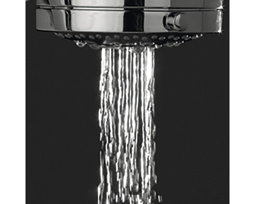 Pomme de douche avec eau courante